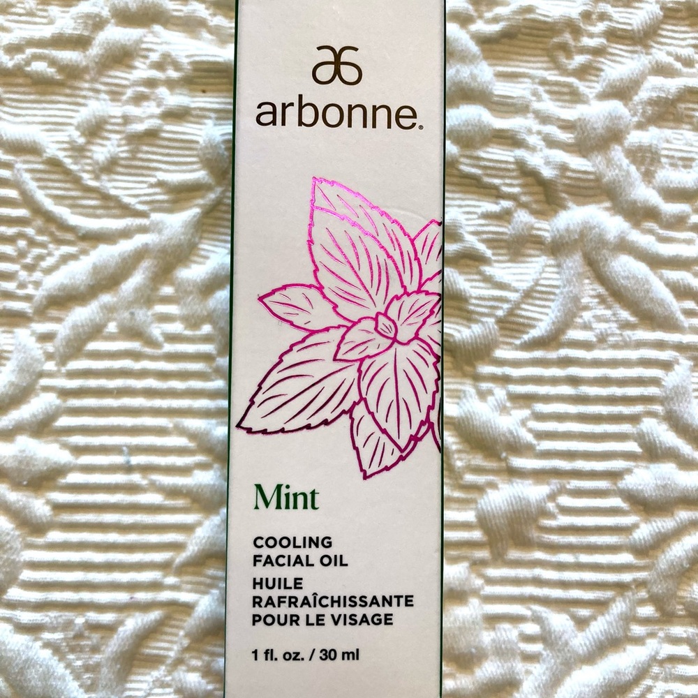 New! Arbonne Cooling Facial Oil - Picture 3 of 6